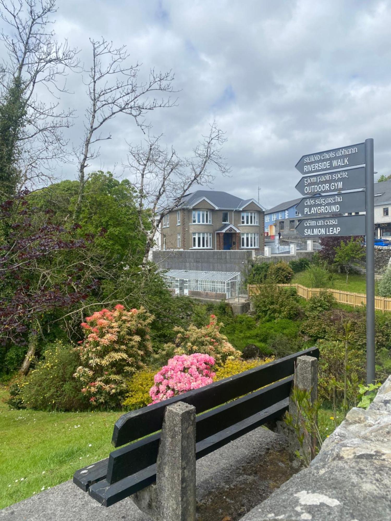 Gate Hotel